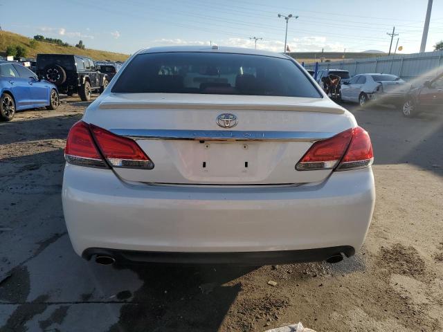 4T1BK3DB2CU461578 - 2012 TOYOTA AVALON BASE 白色 照片 6