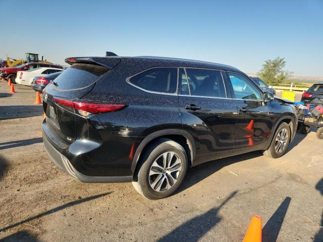 5TDGZRAH9MS516762 - 2021 TOYOTA HIGHLANDER XLE შავი ფოტო 3