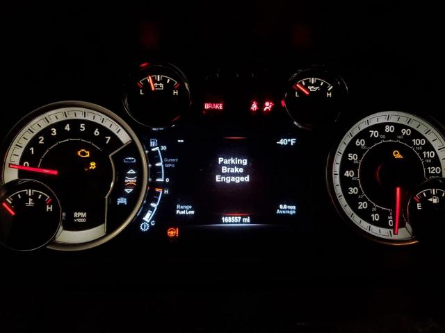 1C6RR7TT7JS351657 - 2018 RAM 1500 SLT GRAY photo 9