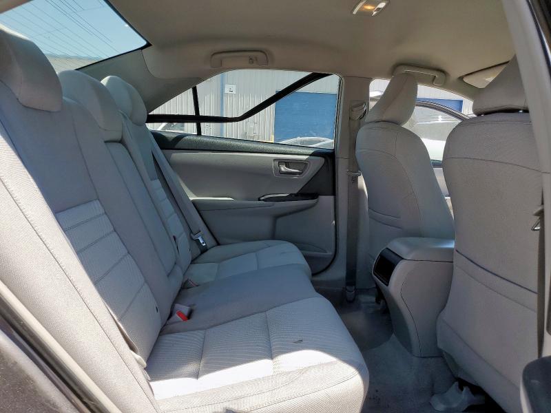 4T4BF1FK9FR499521 - 2015 TOYOTA CAMRY LE TAN photo 10