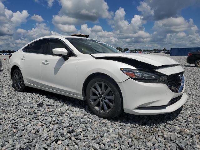 JM1GL1UM2J1333983 - 2018 MAZDA 6 SPORT Білий фото 4