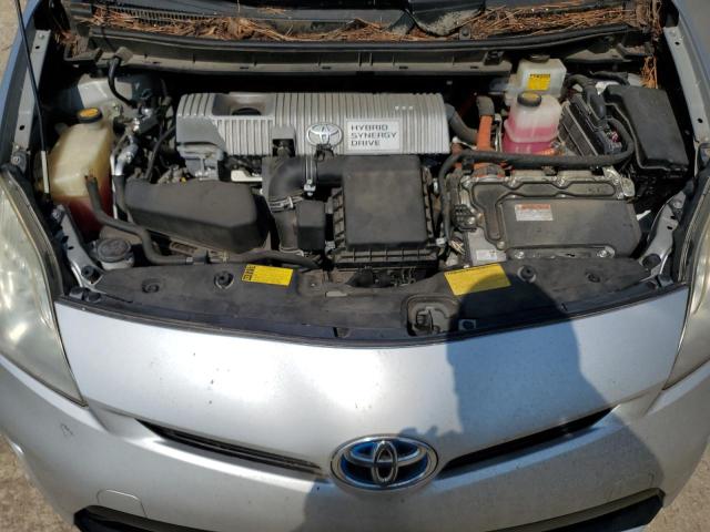 JTDKN3DU1D0338098 - 2013 TOYOTA PRIUS SILVER photo 12