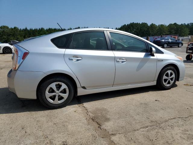 JTDKN3DU1D0338098 - 2013 TOYOTA PRIUS SILVER photo 3