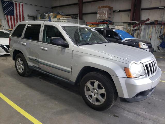 1J8GR48K18C207923 - 2008 JEEP GRAND CHEROKEE LAREDO ვერცხლისფერი ფოტო 4