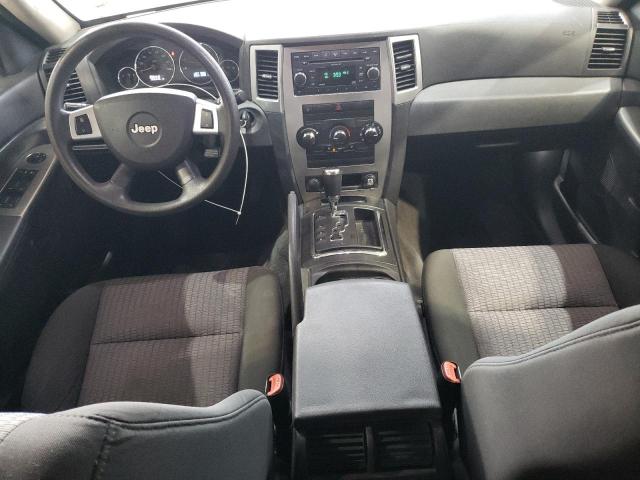 1J8GR48K18C207923 - 2008 JEEP GRAND CHEROKEE LAREDO ვერცხლისფერი ფოტო 8