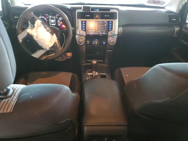 JTEEU5JR0P5282296 - 2023 TOYOTA 4RUNNER SR5 银色 照片 8