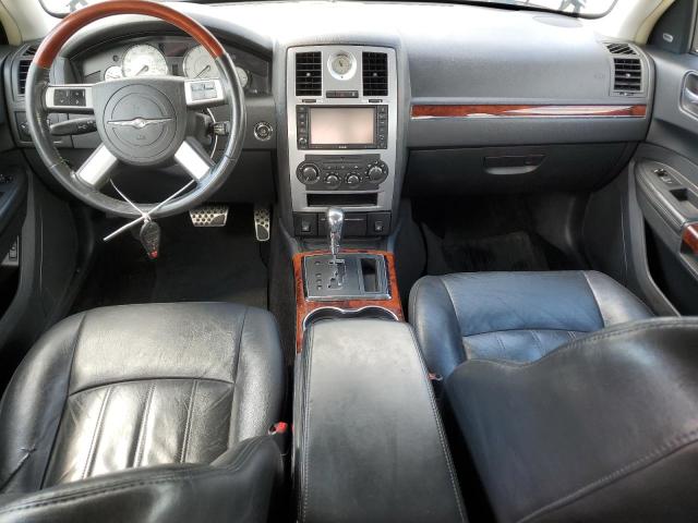 2C3CK6CT8AH151332 - 2010 CHRYSLER 300C BLACK photo 8