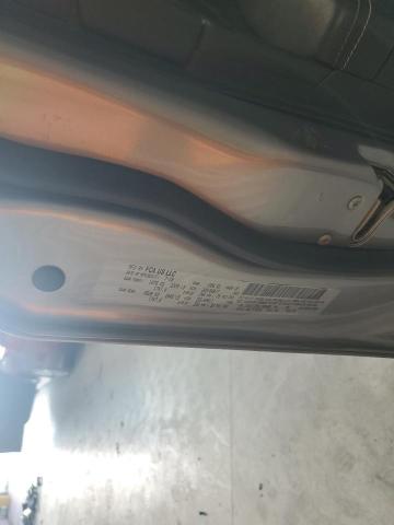 3C4NJCBB5JT488482 - 2018 JEEP COMPASS LATITUDE Күміс фото 13