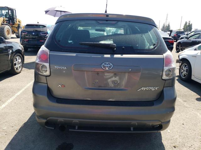 2T1KR32E27C638744 - 2007 TOYOTA COROLLA MA XR GRAY photo 6