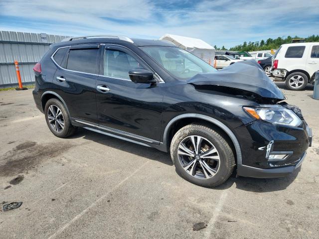 JN8AT2MV2JW309081 - 2018 NISSAN ROGUE S BLACK photo 4