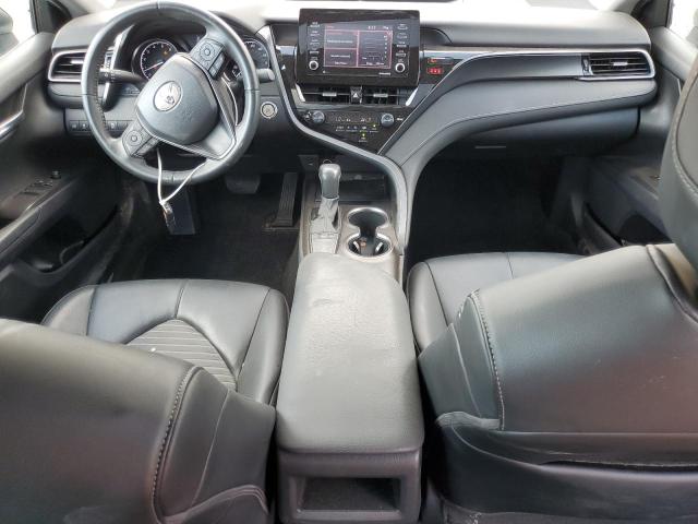 4T1T11AKXPU726687 - 2023 TOYOTA CAMRY SE NIGHT SHADE WHITE photo 8