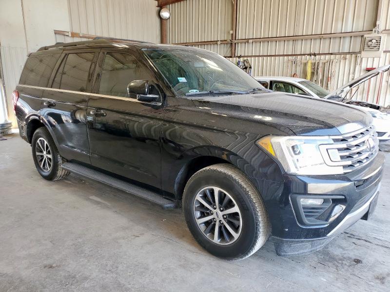 1FMJU1HTXJEA27896 - 2018 FORD EXPEDITION XLT BLACK photo 4