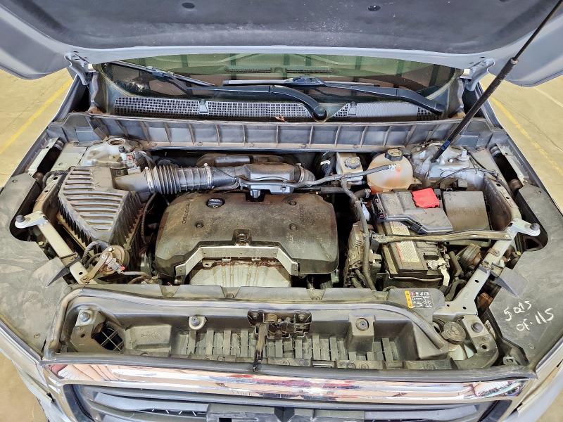 1GKKNKLA9JZ246850 - 2018 GMC ACADIA SLE SILVER photo 12