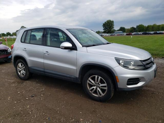 WVGAV3AX0EW506513 - 2014 VOLKSWAGEN TIGUAN S 银色 照片 4