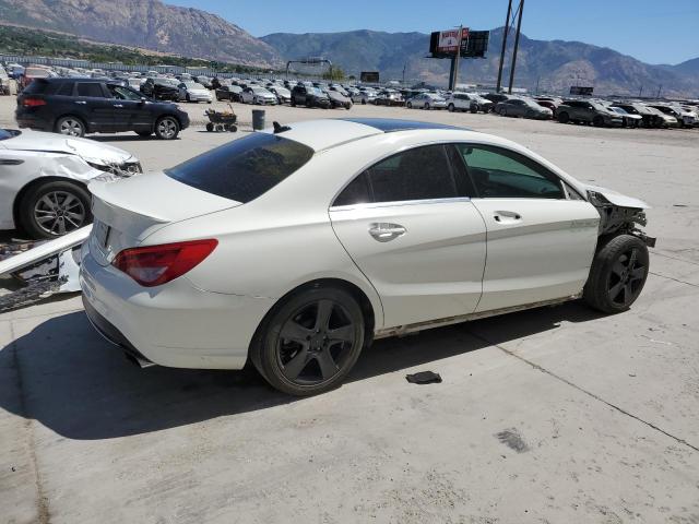 WDDSJ4GB4GN359455 - 2016 MERCEDES-BENZ CLA 250 4MATIC WHITE photo 3