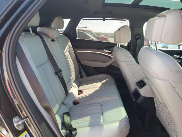 WA16AAGEXRB018273 - 2024 AUDI Q8 E-TRON PRESTIGE BLACK photo 11