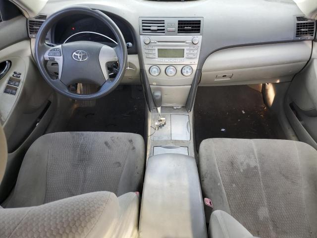 4T1BF3EKXBU762861 - 2011 TOYOTA CAMRY BASE Սպիտակ լուսանկար 8