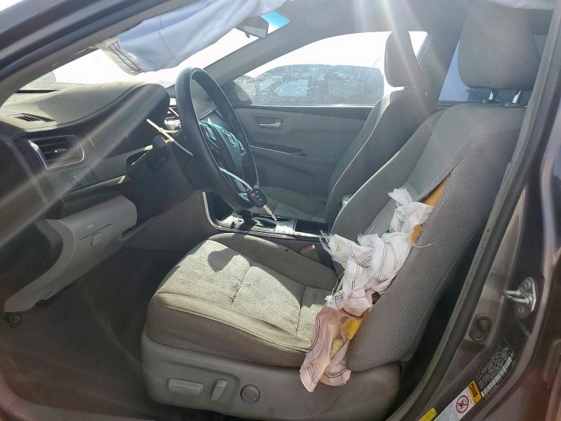 4T4BF1FK7GR530539 - 2016 TOYOTA CAMRY LE GRAY photo 7