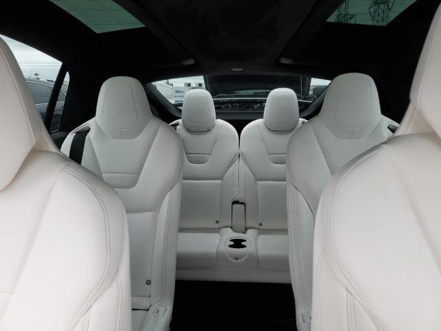 5YJXCBE27HF049382 - 2017 TESL MODEL X WHITE photo 10