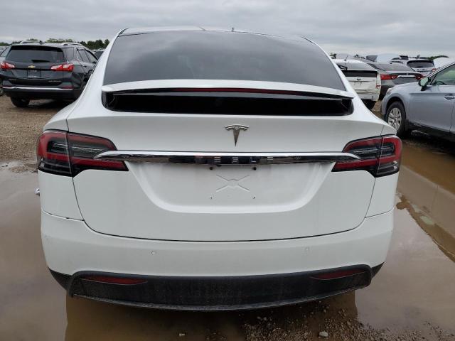 5YJXCBE27HF049382 - 2017 TESL MODEL X WHITE photo 6