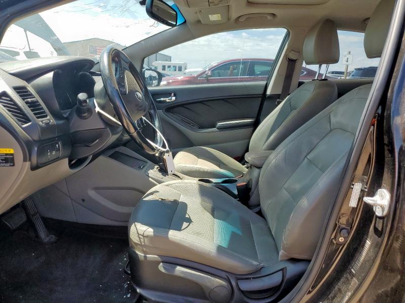 KNAFZ4A84G5470134 - 2016 KIA FORTE EX 黑色 照片 7