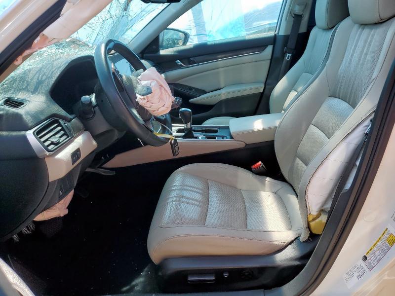 1HGCV1F5XKA018415 - 2019 HONDA ACCORD EXL WHITE photo 7