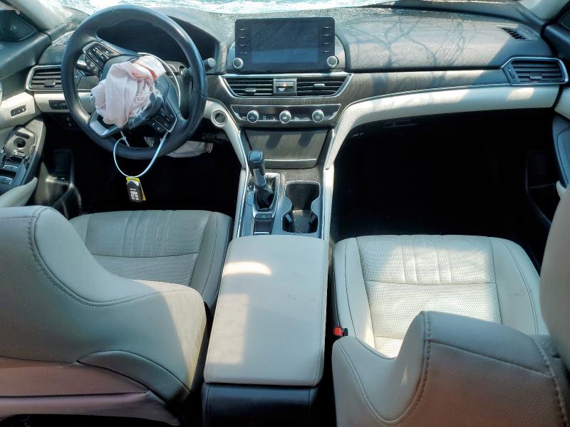 1HGCV1F5XKA018415 - 2019 HONDA ACCORD EXL WHITE photo 8