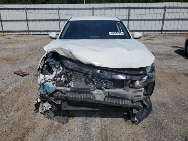 1N4BL4BV5KC169017 - 2019 NISSAN ALTIMA S WHITE photo 5