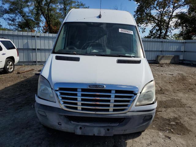 WDYPE8CC1B5511151 - 2011 FREIGHTLINER SPRINTER 2500 WHITE photo 5