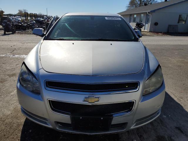 1G1ZC5E09CF110561 - 2012 CHEVROLET MALIBU 1LT فضي صورة 5