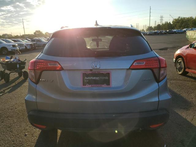 3CZRU6H78HM726630 - 2017 HONDA HR-V EXL SILVER photo 6