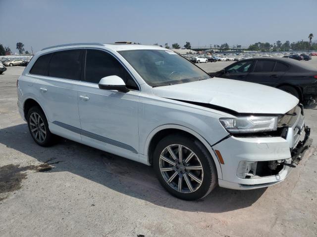 WA1AAAF72JD039978 - 2018 AUDI Q7 PREMIUM Ақ фото 4
