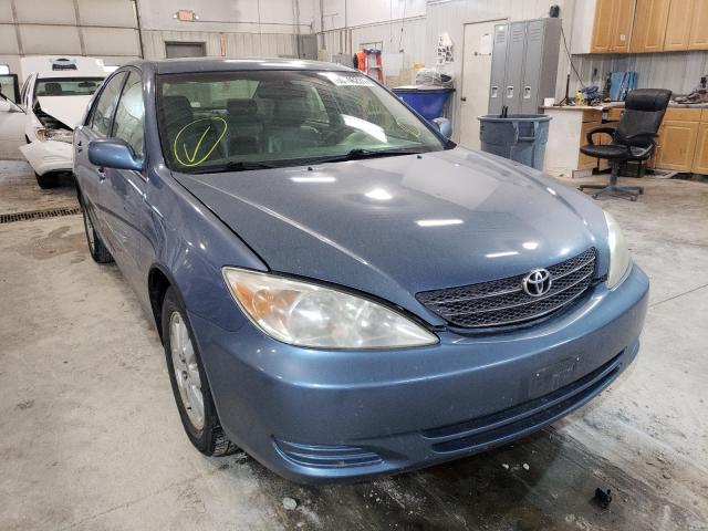 4T1BE32K92U628298 - 2002 TOYOTA CAMRY LE BLUE photo 1