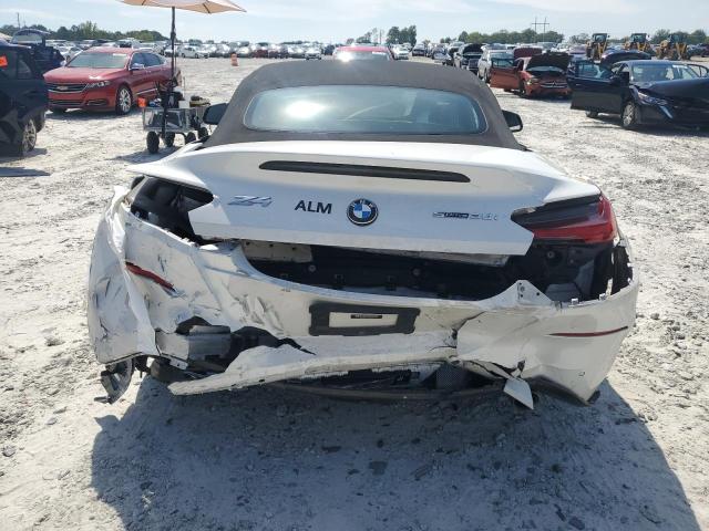 WBAHF3C05NWX38019 - 2022 BMW Z4 SDRIVE30I WHITE photo 6