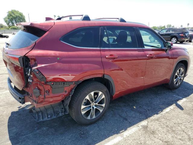 5TDGZRAHXMS064305 - 2021 TOYOTA HIGHLANDER XLE 红色 照片 3