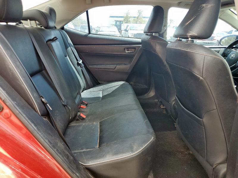 5YFBURHE5JP749823 - 2018 TOYOTA COROLLA L RED photo 10