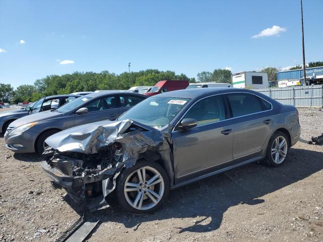 2013 VOLKSWAGEN PASSAT SE, 