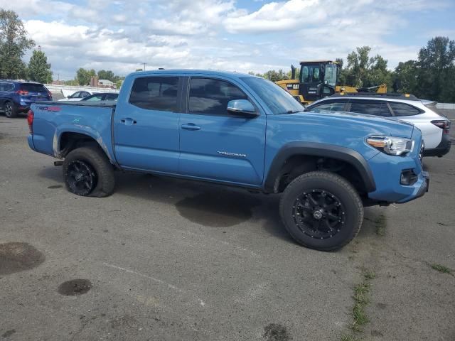 3TMCZ5AN8KM281376 - 2019 TOYOTA TACOMA DOUBLE CAB BLUE photo 4