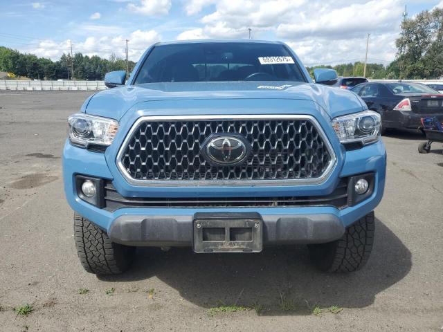 3TMCZ5AN8KM281376 - 2019 TOYOTA TACOMA DOUBLE CAB BLUE photo 5