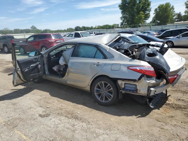 4T1BF1FK0GU193464 - 2016 TOYOTA CAMRY LE GOLD photo 2