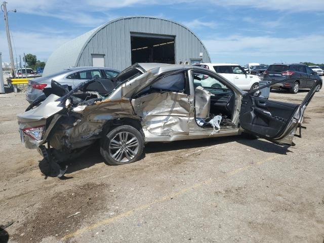 4T1BF1FK0GU193464 - 2016 TOYOTA CAMRY LE GOLD photo 3