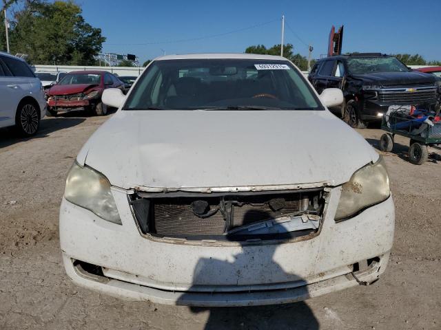 4T1BK36B26U120120 - 2006 TOYOTA AVALON XL WHITE photo 5