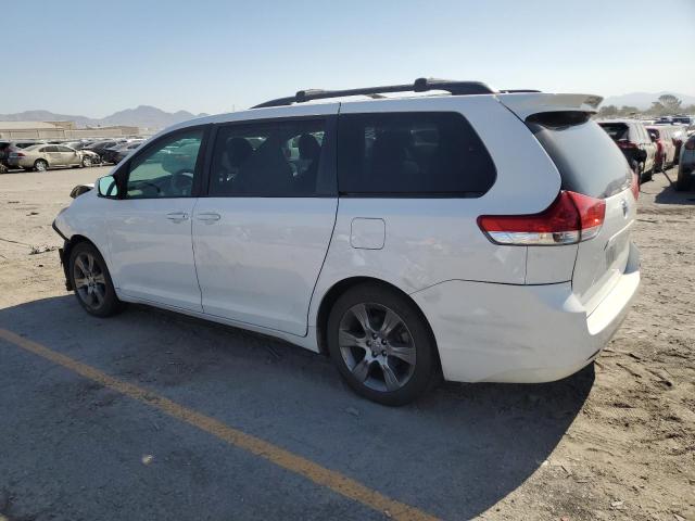 5TDKK3DC9CS252677 - 2012 TOYOTA SIENNA LE 白色 照片 2