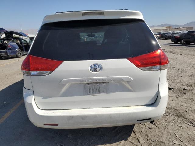5TDKK3DC9CS252677 - 2012 TOYOTA SIENNA LE 白色 照片 6