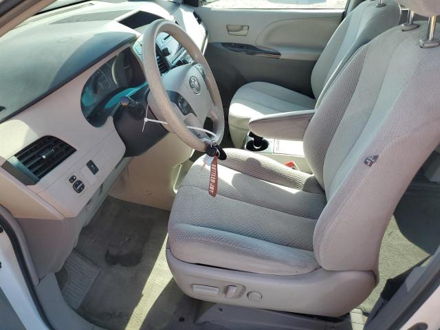 5TDKK3DC9CS252677 - 2012 TOYOTA SIENNA LE 白色 照片 7