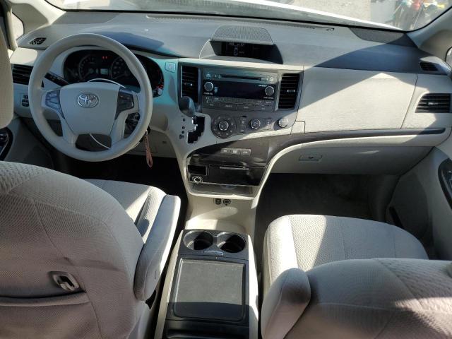 5TDKK3DC9CS252677 - 2012 TOYOTA SIENNA LE 白色 照片 8