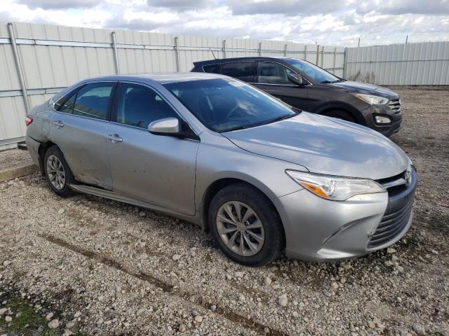 4T1BF1FK1HU347908 - 2017 TOYOTA CAMRY LE GRAY photo 4