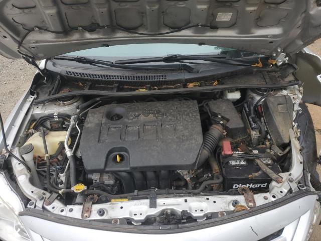 5YFBU4EE3CP071910 - 2012 TOYOTA COROLLA BASE Сріблястий фото 11