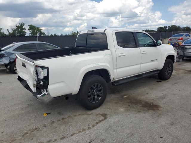 3TMAZ5CN2PM217426 - 2023 TOYOTA TACOMA DOUBLE CAB WHITE photo 3