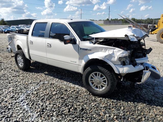 1FTFW1ET0DFB02662 - 2013 FORD F150 SUPERCREW WHITE photo 4